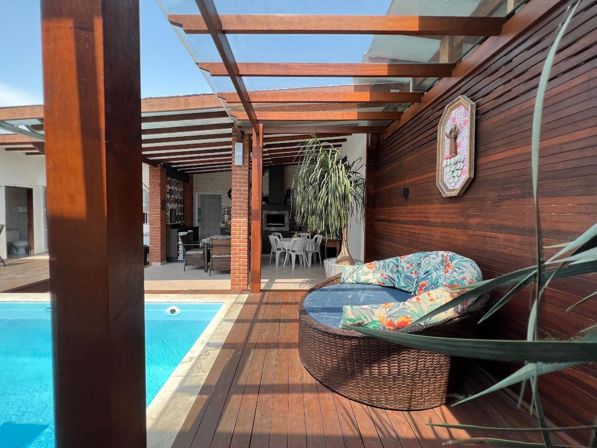 Casa Agradavel Com Piscina, A Poucos Passos Da Praia Перуиби Экстерьер фото