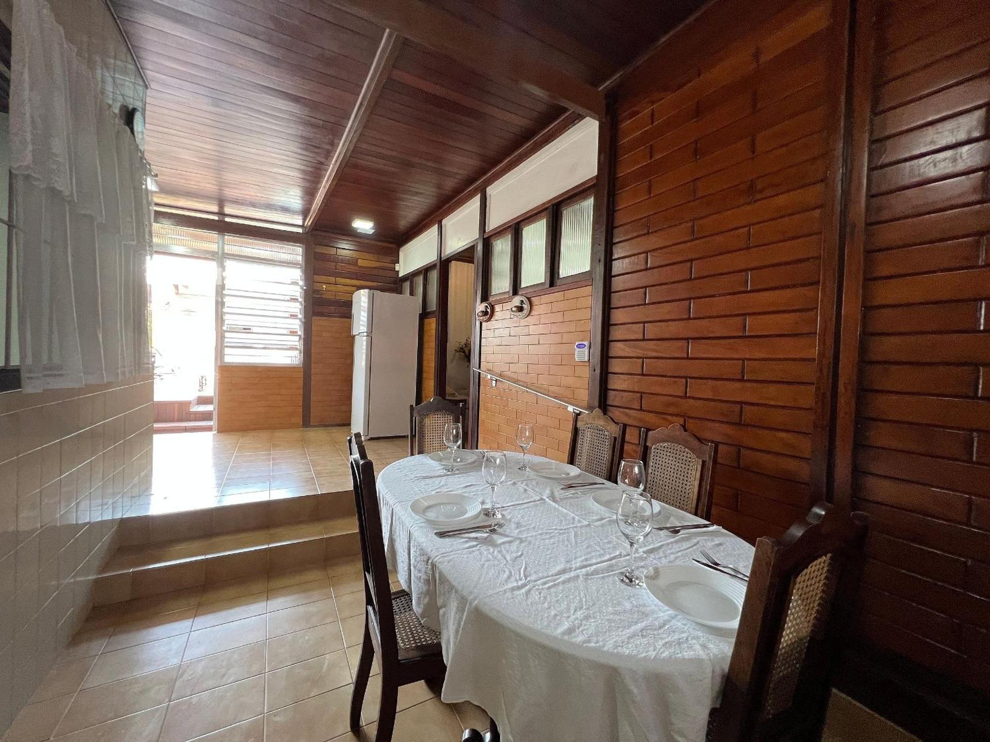 Casa Agradavel Com Piscina, A Poucos Passos Da Praia Перуиби Экстерьер фото