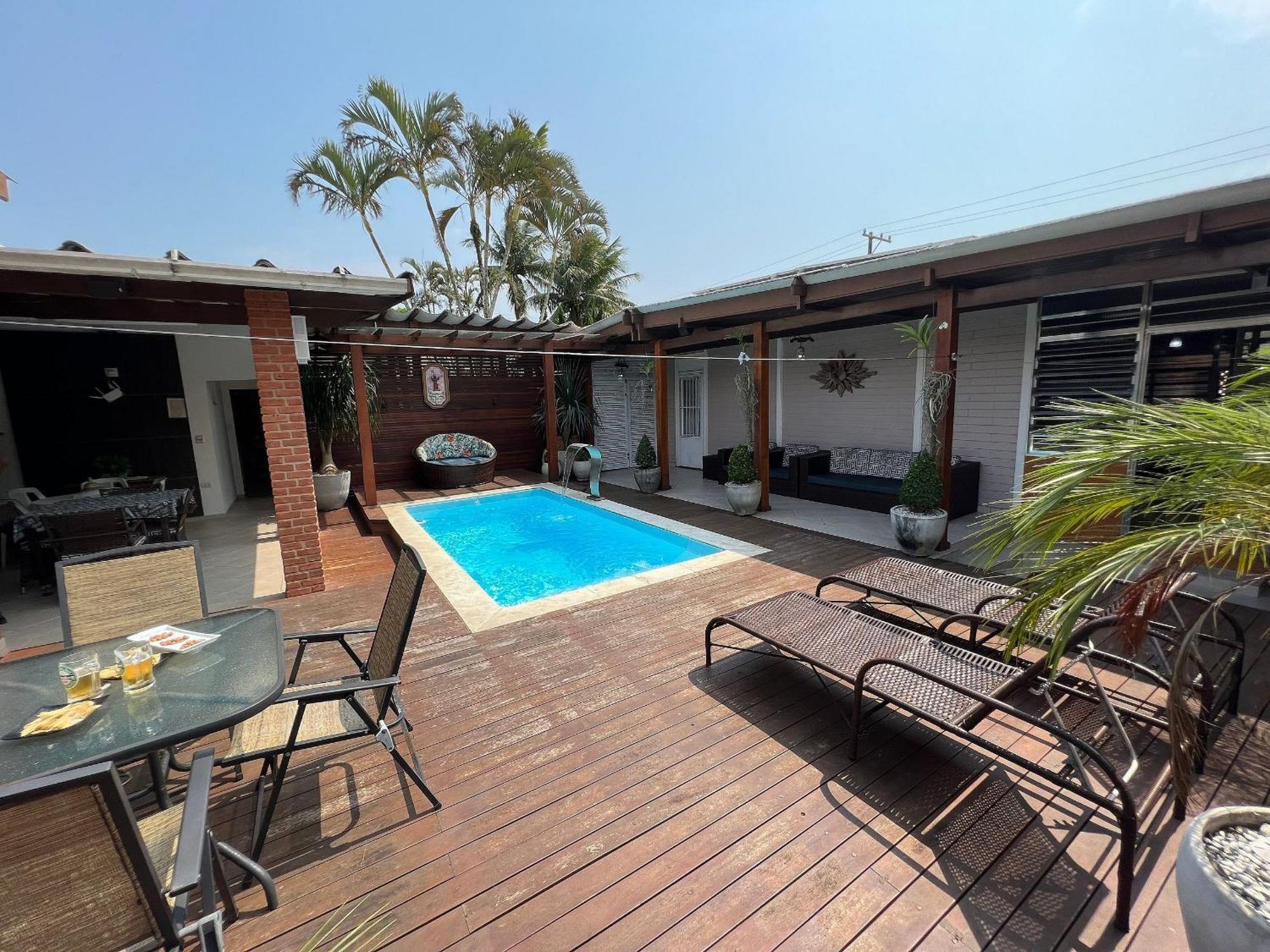 Casa Agradavel Com Piscina, A Poucos Passos Da Praia Перуиби Экстерьер фото