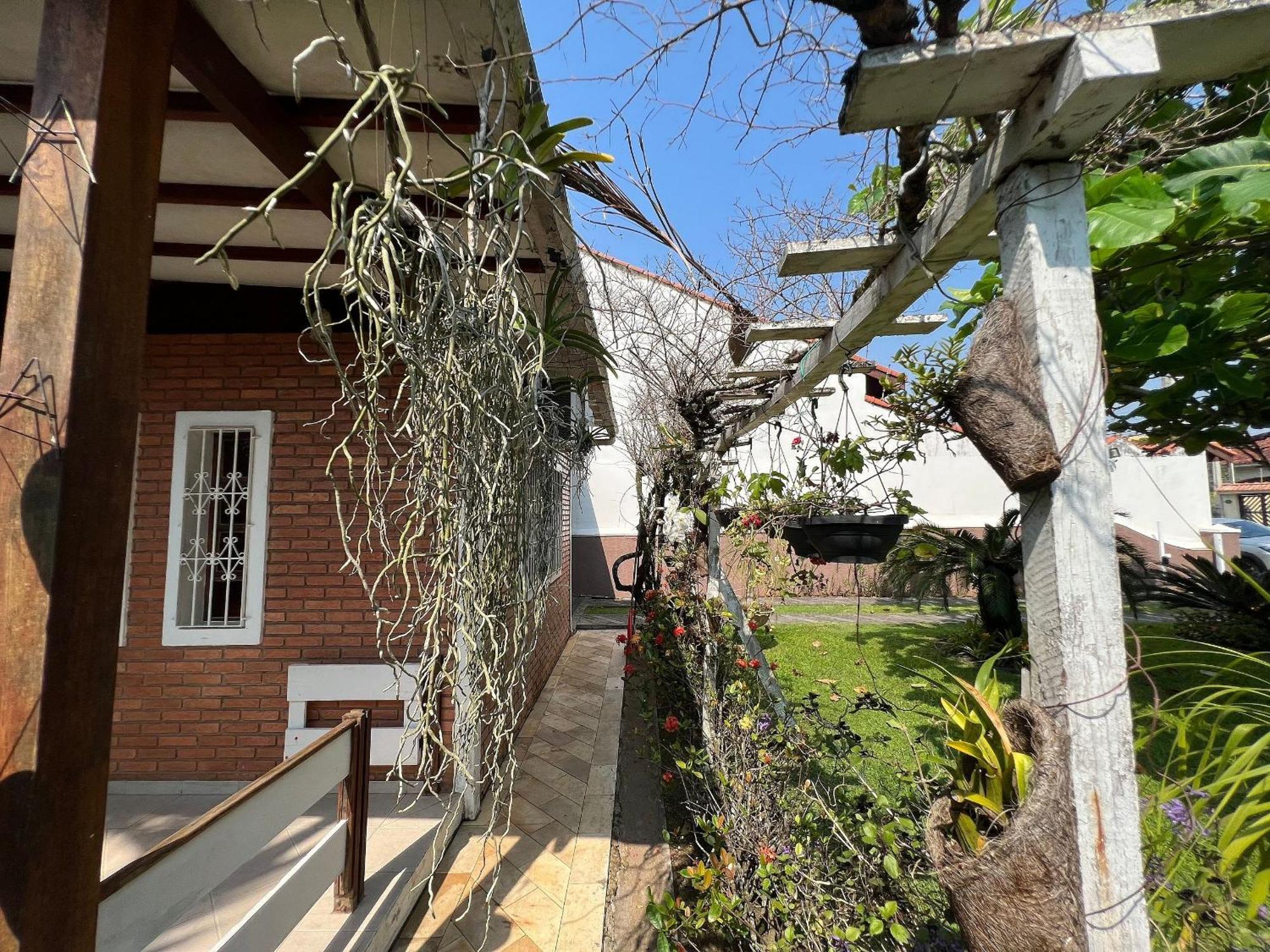 Casa Agradavel Com Piscina, A Poucos Passos Da Praia Перуиби Экстерьер фото